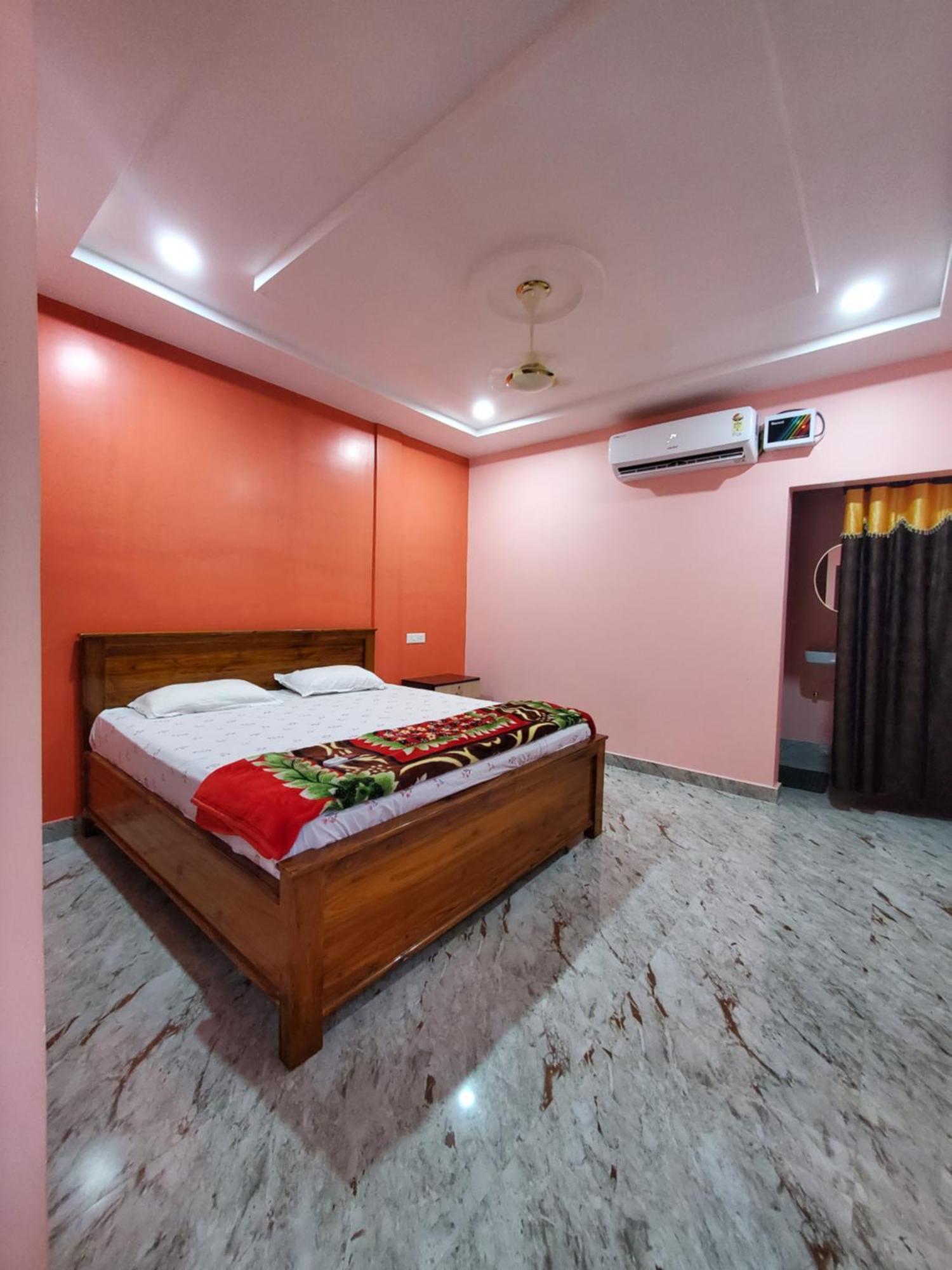 Coastline Beach Resort Perupalem Esterno foto
